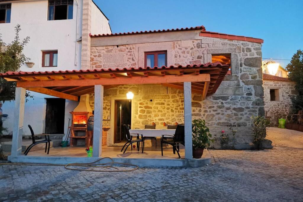 Casa Bento Moura Portugal Βίλα Moimenta da Serra Εξωτερικό φωτογραφία